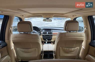 Внедорожник / Кроссовер BMW X5 2012 в 