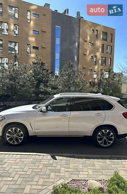 Внедорожник / Кроссовер BMW X5 2018 в 