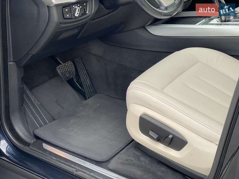 Позашляховик / Кросовер BMW X5 2015 в Ужгороді