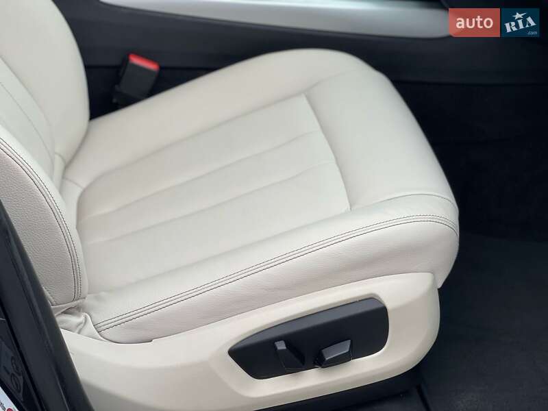 Позашляховик / Кросовер BMW X5 2015 в Ужгороді