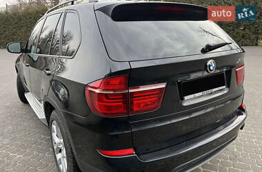 Позашляховик / Кросовер BMW X5 2013 в 