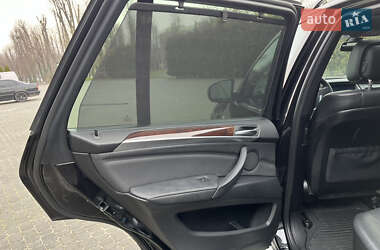 Позашляховик / Кросовер BMW X5 2013 в 
