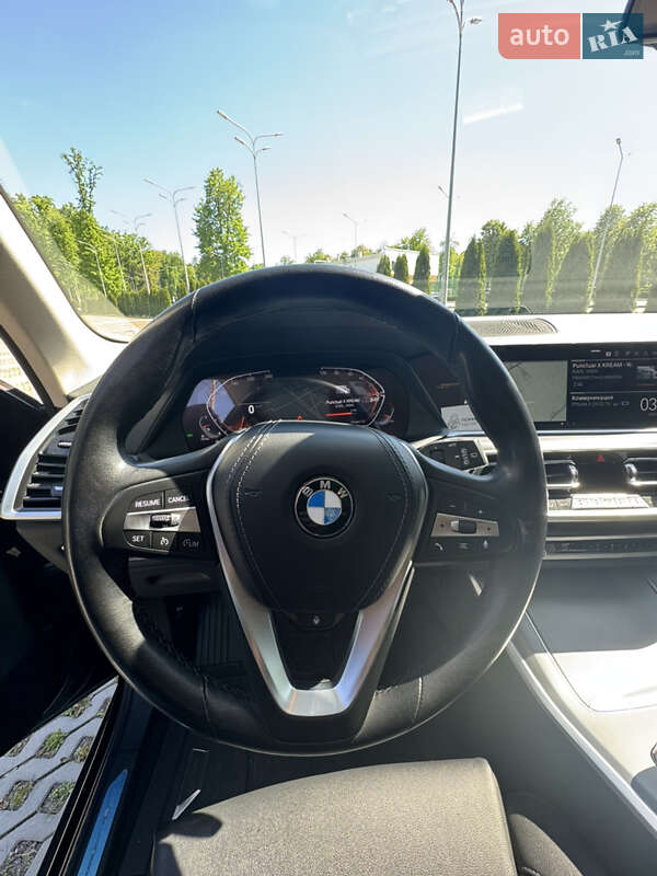 Внедорожник / Кроссовер BMW X5 2021 в Харькове