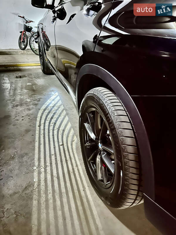 Внедорожник / Кроссовер BMW X5 2021 в Харькове