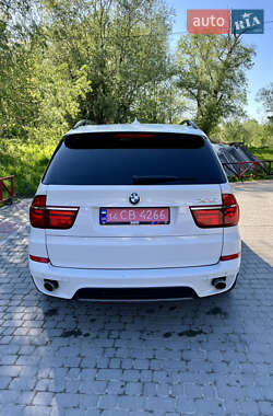 Внедорожник / Кроссовер BMW X5 2011 в 