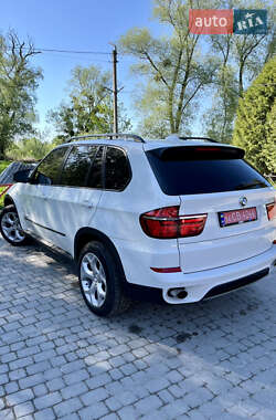 Внедорожник / Кроссовер BMW X5 2011 в 