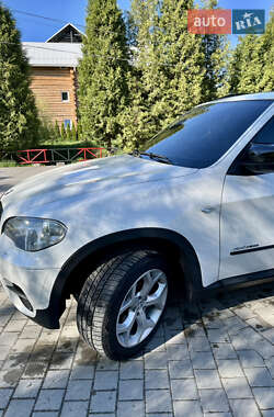 Внедорожник / Кроссовер BMW X5 2011 в 