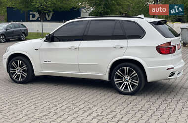 Позашляховик / Кросовер BMW X5 2012 в 