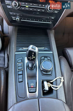 Позашляховик / Кросовер BMW X5 2013 в 