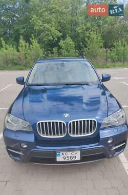 Внедорожник / Кроссовер BMW X5 2011 в Луцке