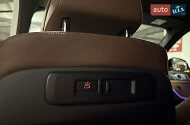 Позашляховик / Кросовер BMW X5 2021 в 