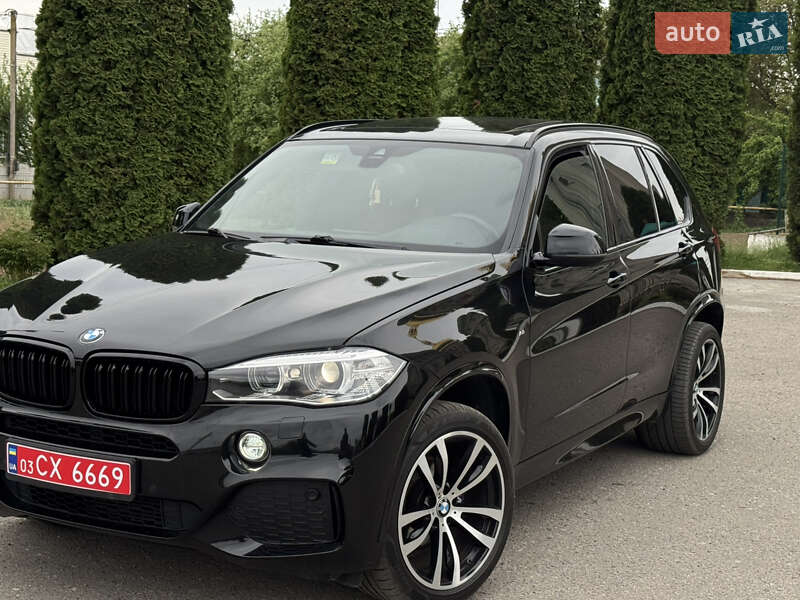 Позашляховик / Кросовер BMW X5 2016 в 