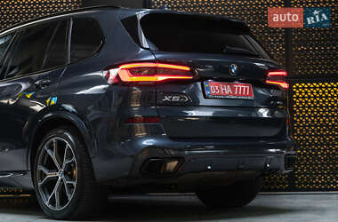 Внедорожник / Кроссовер BMW X5 2021 в 