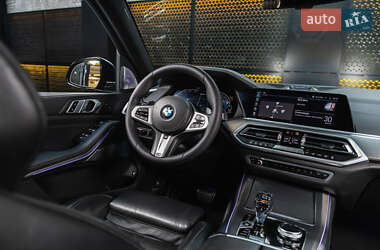 Внедорожник / Кроссовер BMW X5 2021 в 