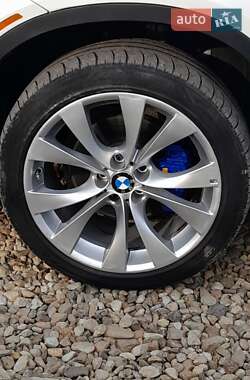 Позашляховик / Кросовер BMW X5 2015 в 