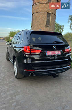 Позашляховик / Кросовер BMW X5 2016 в 