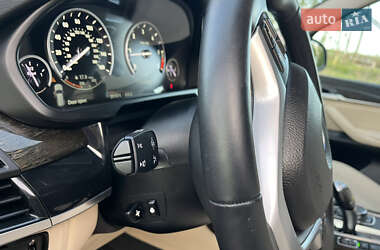 Позашляховик / Кросовер BMW X5 2016 в 