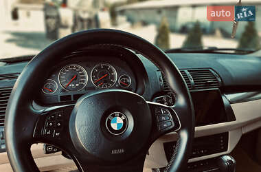 Внедорожник / Кроссовер BMW X5 2004 в 
