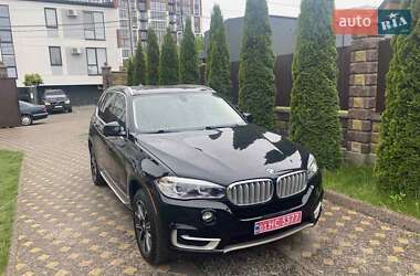 Внедорожник / Кроссовер BMW X5 2015 в 