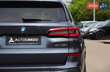 Позашляховик / Кросовер BMW X5 2021 в 