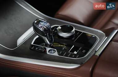 Позашляховик / Кросовер BMW X5 2021 в 
