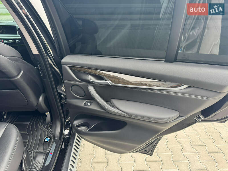 Позашляховик / Кросовер BMW X5 2014 в Києві