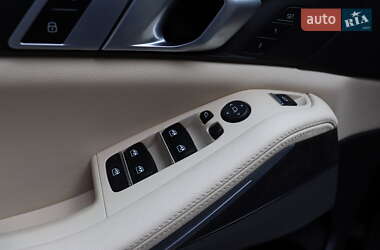 Позашляховик / Кросовер BMW X5 2019 в 