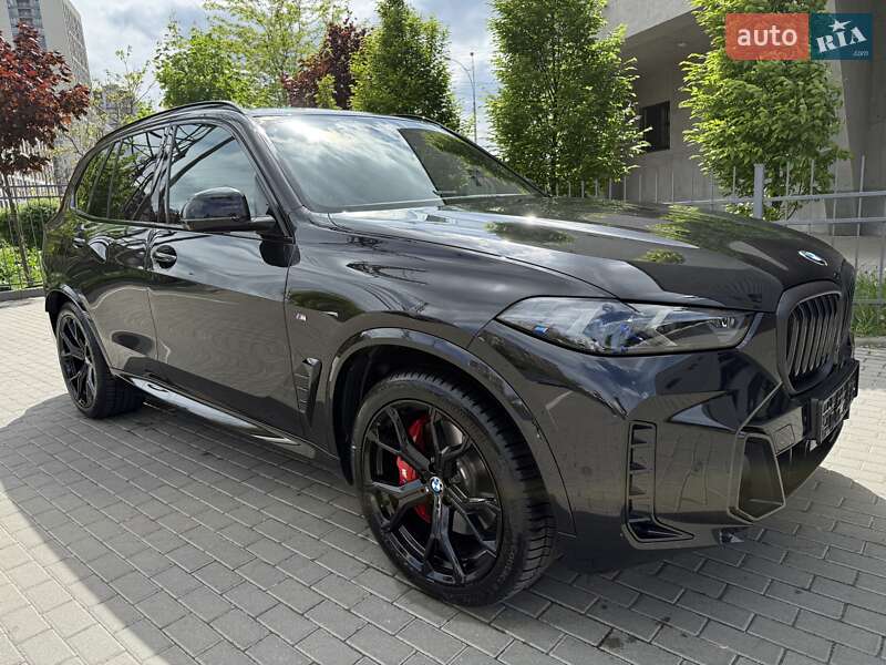 Внедорожник / Кроссовер BMW X5 2023 в 
