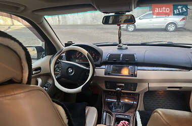 Позашляховик / Кросовер BMW X5 2003 в 