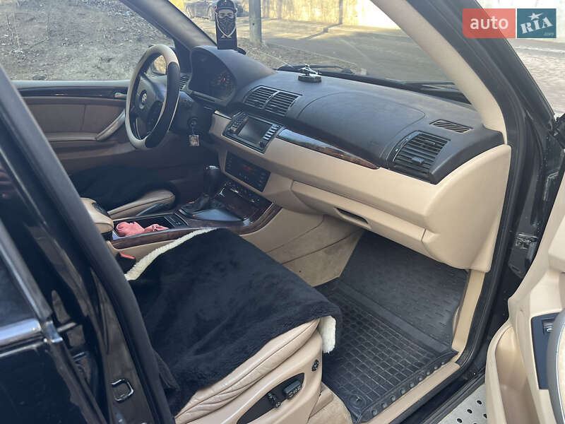 Внедорожник / Кроссовер BMW X5 2003 в Львове