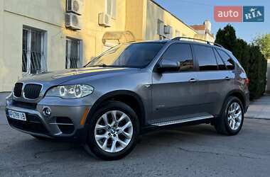 Внедорожник / Кроссовер BMW X5 2011 в 