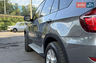 Внедорожник / Кроссовер BMW X5 2011 в 