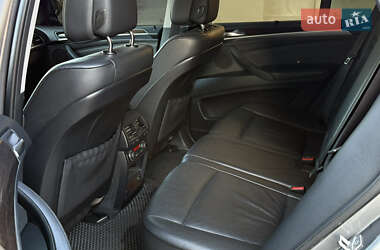 Внедорожник / Кроссовер BMW X5 2011 в 