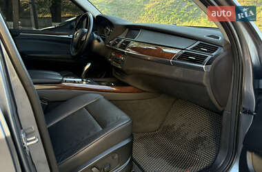 Внедорожник / Кроссовер BMW X5 2011 в 