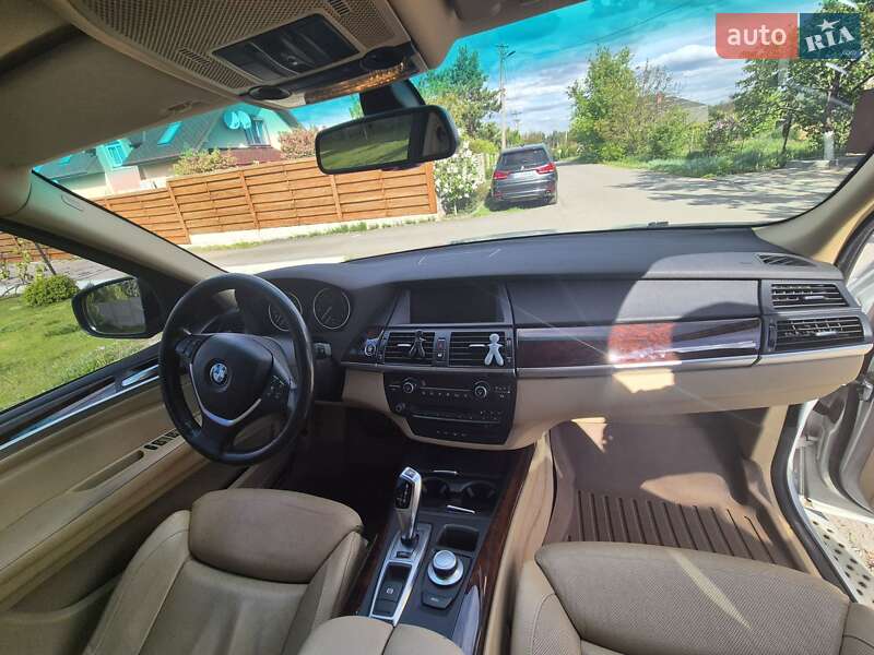 Внедорожник / Кроссовер BMW X5 2007 в Киеве