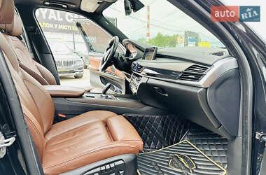 Позашляховик / Кросовер BMW X5 2015 в 