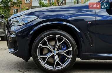 Позашляховик / Кросовер BMW X5 2021 в 