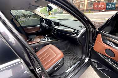 Позашляховик / Кросовер BMW X5 2015 в 