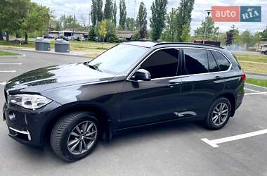 Позашляховик / Кросовер BMW X5 2015 в 