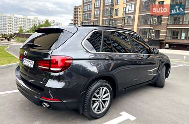 Позашляховик / Кросовер BMW X5 2015 в 