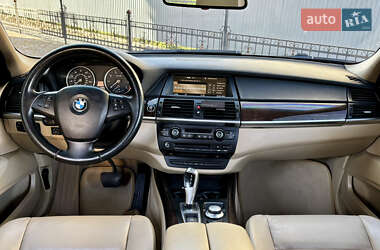 Внедорожник / Кроссовер BMW X5 2007 в 