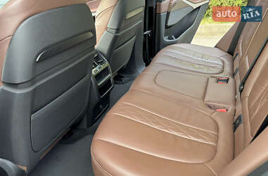 Внедорожник / Кроссовер BMW X5 2019 в 