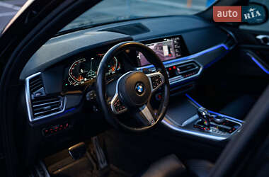Позашляховик / Кросовер BMW X5 2019 в 