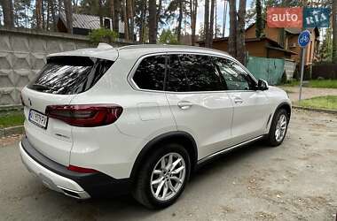 Позашляховик / Кросовер BMW X5 2020 в 