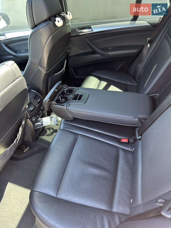 Внедорожник / Кроссовер BMW X5 2011 в Львове