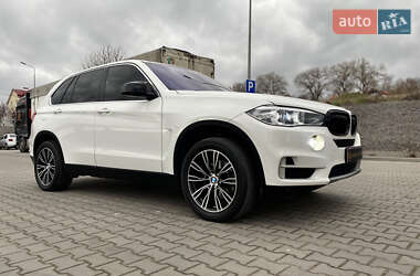 Внедорожник / Кроссовер BMW X5 2015 в 