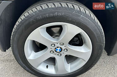 Внедорожник / Кроссовер BMW X5 2005 в 