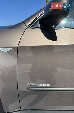Внедорожник / Кроссовер BMW X5 2010 в 