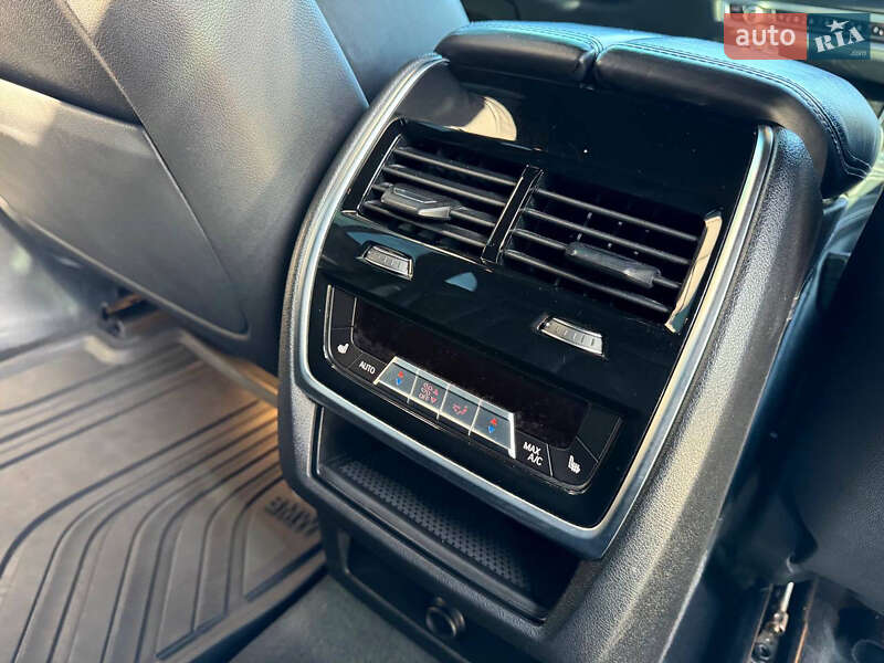 Позашляховик / Кросовер BMW X5 2020 в Ужгороді