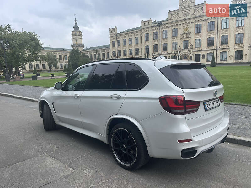 Позашляховик / Кросовер BMW X5 2016 в Києві